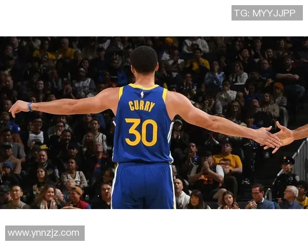 库里三分大赛决赛狂轰20球创历史纪录引发全场喝彩